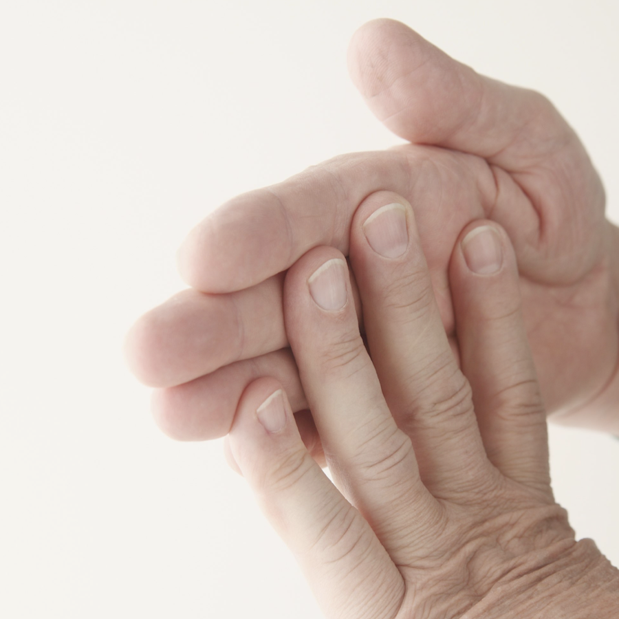 Main soulagée par les traitements